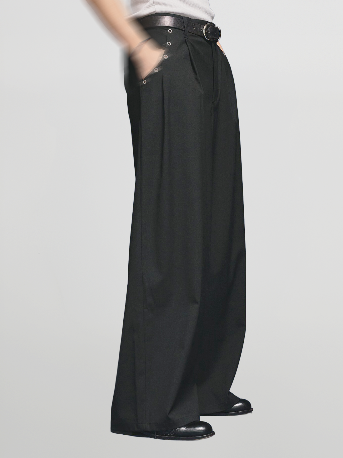 Eyelet-Detail Wide Pants