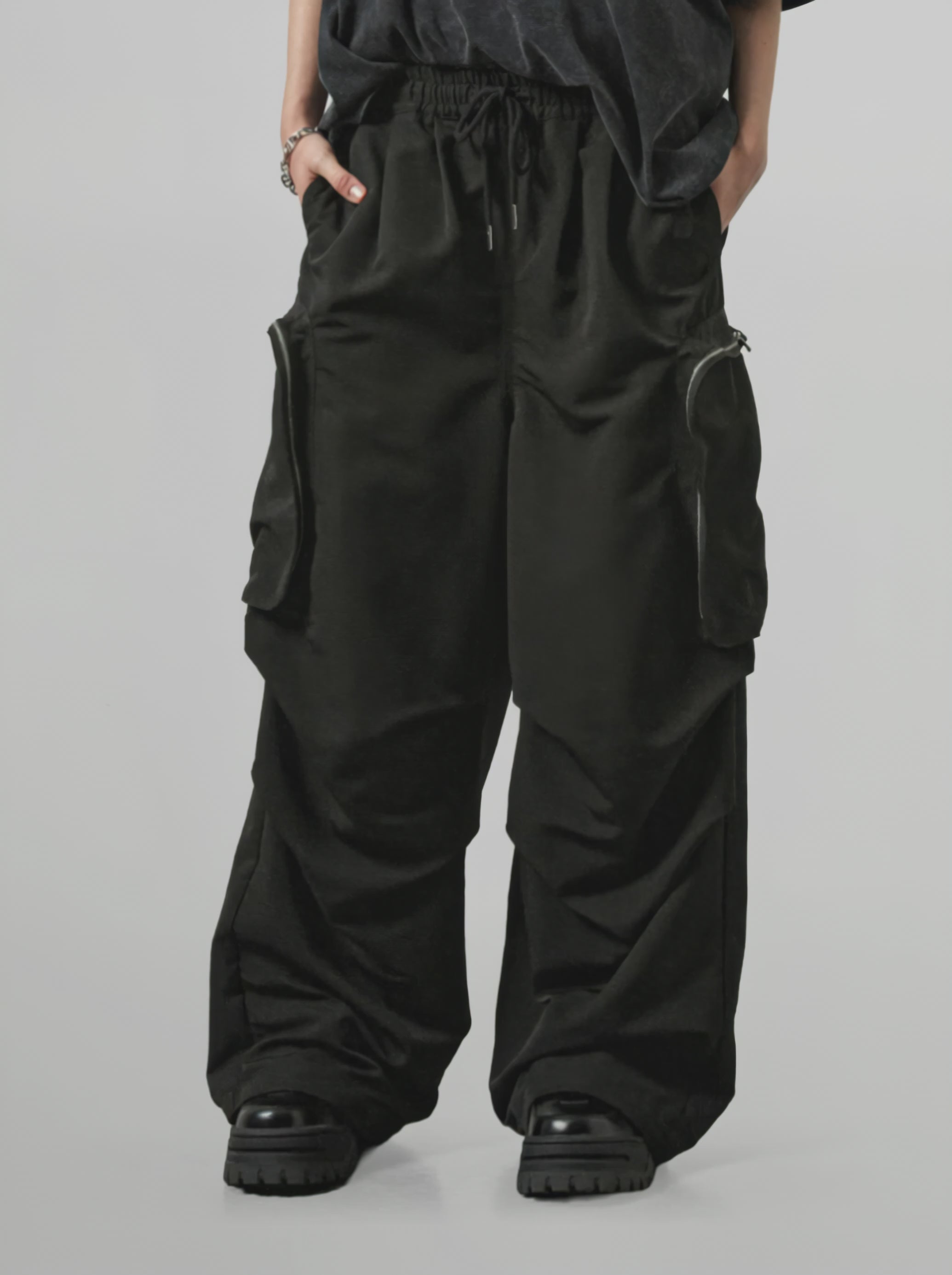 Zip Pocket Wide Cargo Pants