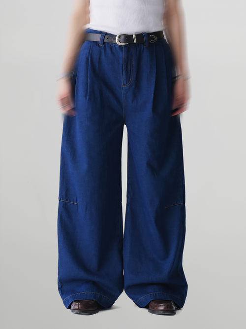 2-Tuck Baggy Denim Jeans – Front view | wide-leg denim / relaxed denim | UNPROVEN