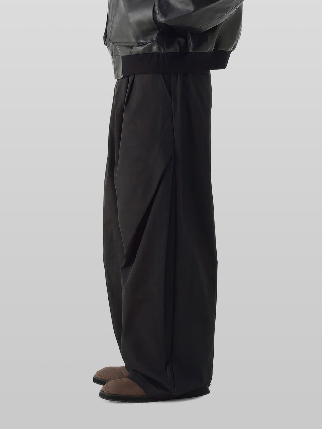 3D Side Cross Tuck Pants