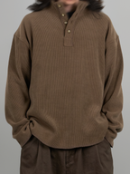 Button Mock Neck Sweatshirt free-size – Detail | relaxed tailoring / semi-wide fit | UNPROVEN