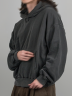 Cropped Hoodie Charcoal front - cleanfit minimal - UNPROVEN