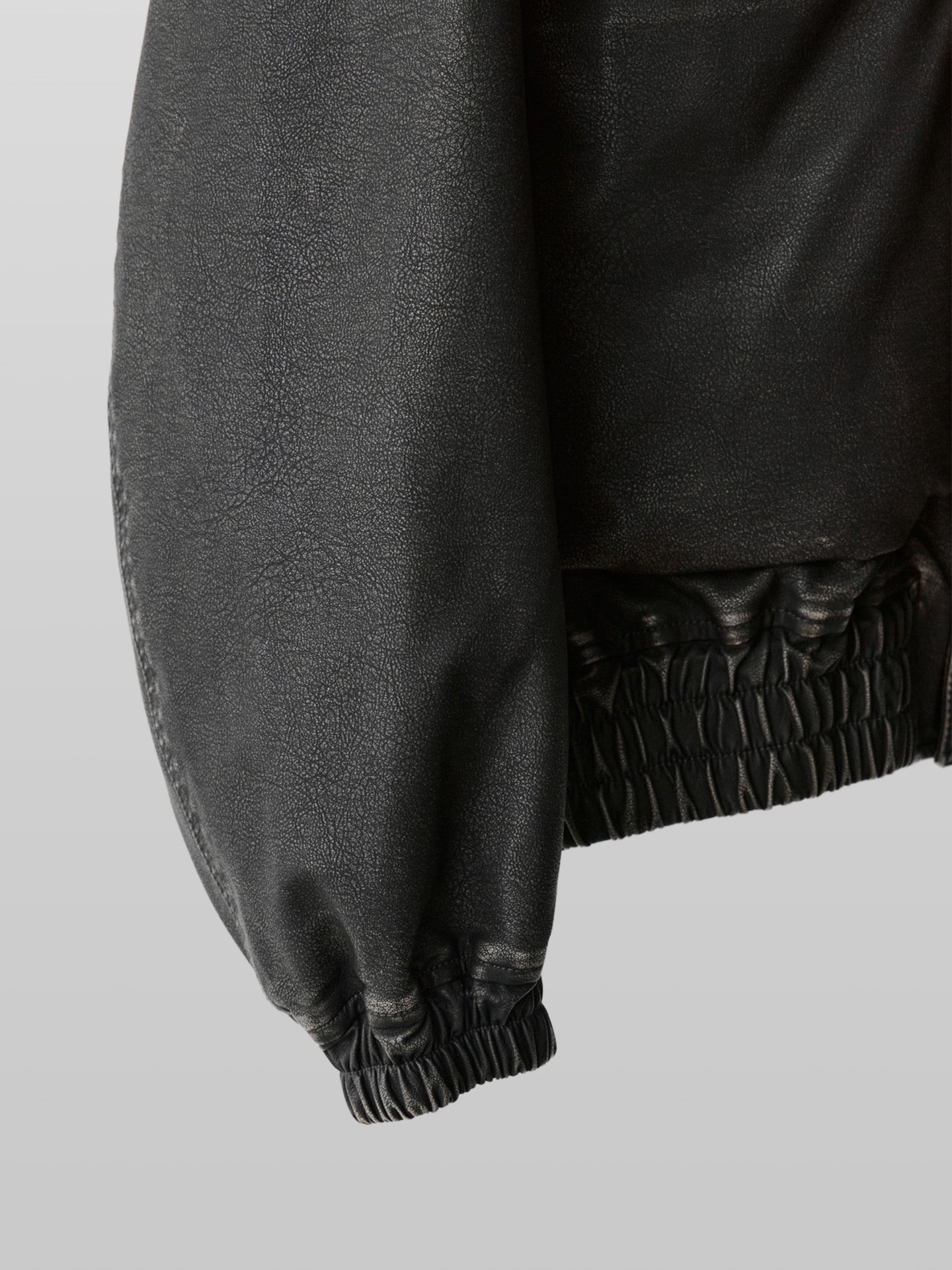 Grain Short Blouson Vintage-Black – Front view | clean essentials / minimalist | UNPROVEN