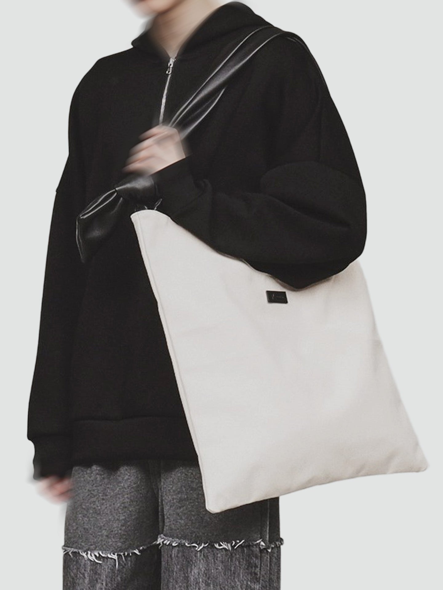 Gimmick Shoulder Bag