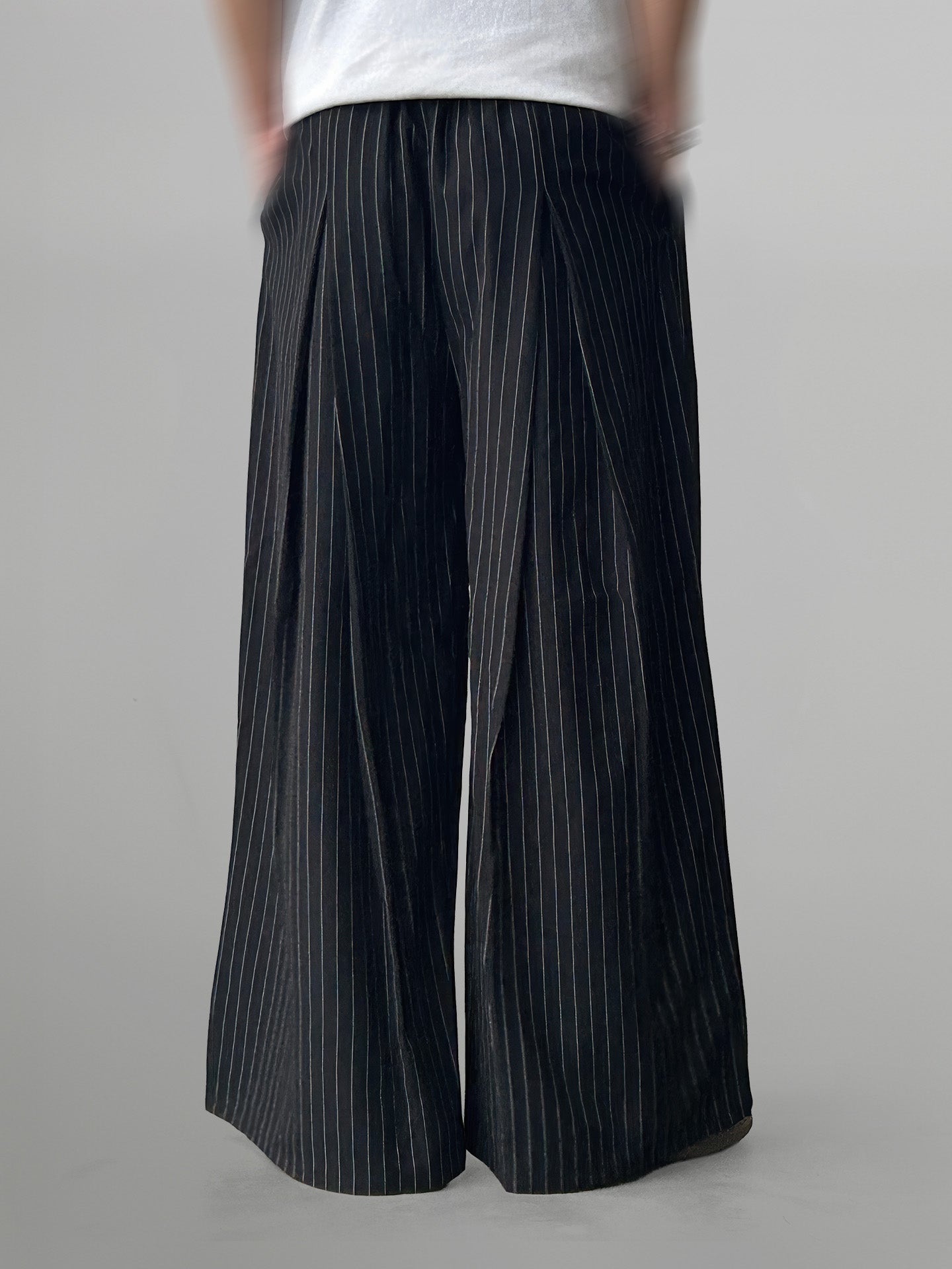 Striped Back Tuck Wide Pants