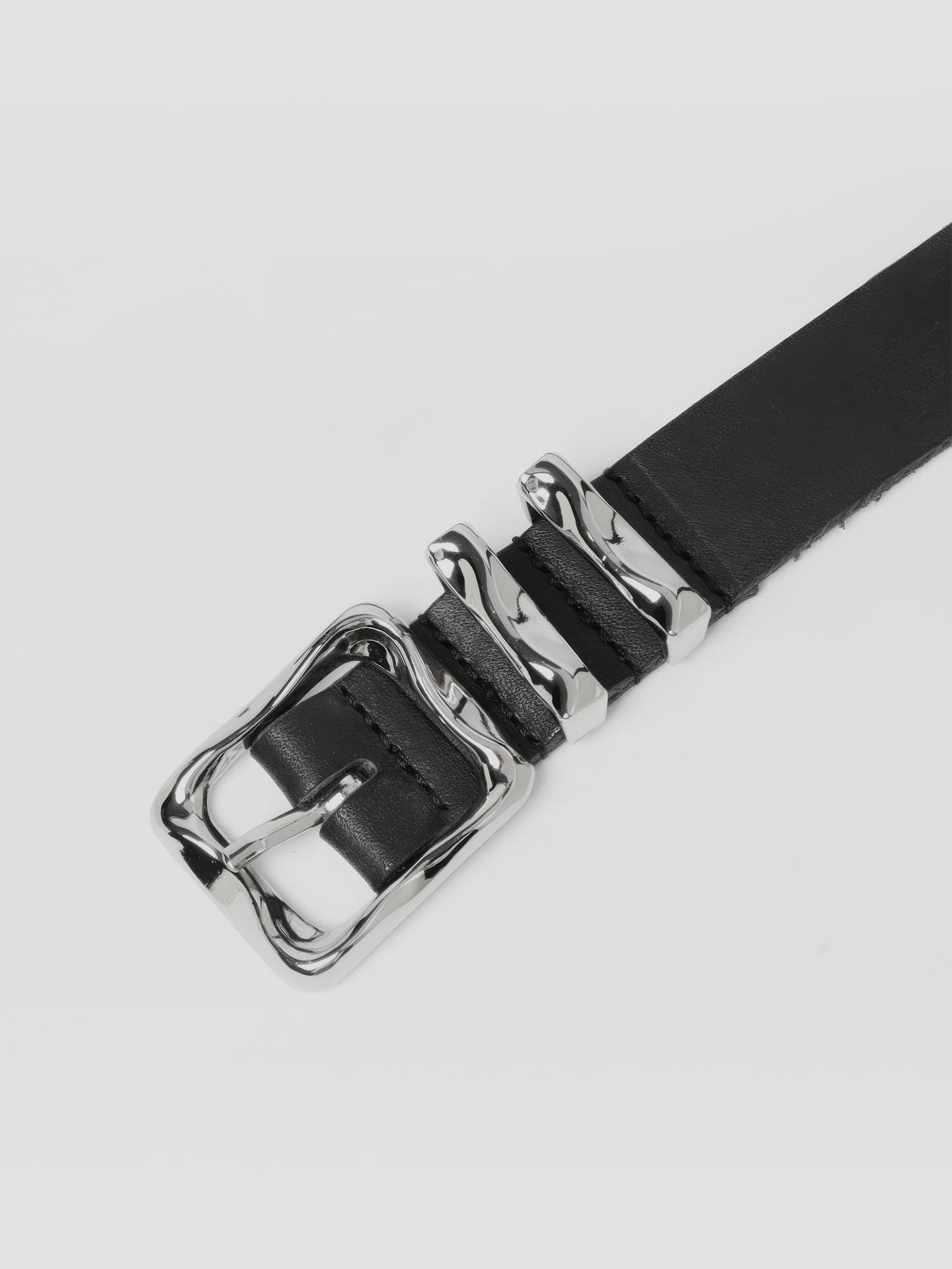 Twisted Buckle Belt