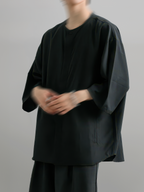 Collarless Shirt Black front - cleanfit minimal - UNPROVEN