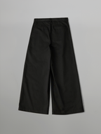 Deep Tuck Straight Wide Pants black; khaki-green; beige view - cleanfit minimal - UNPROVEN