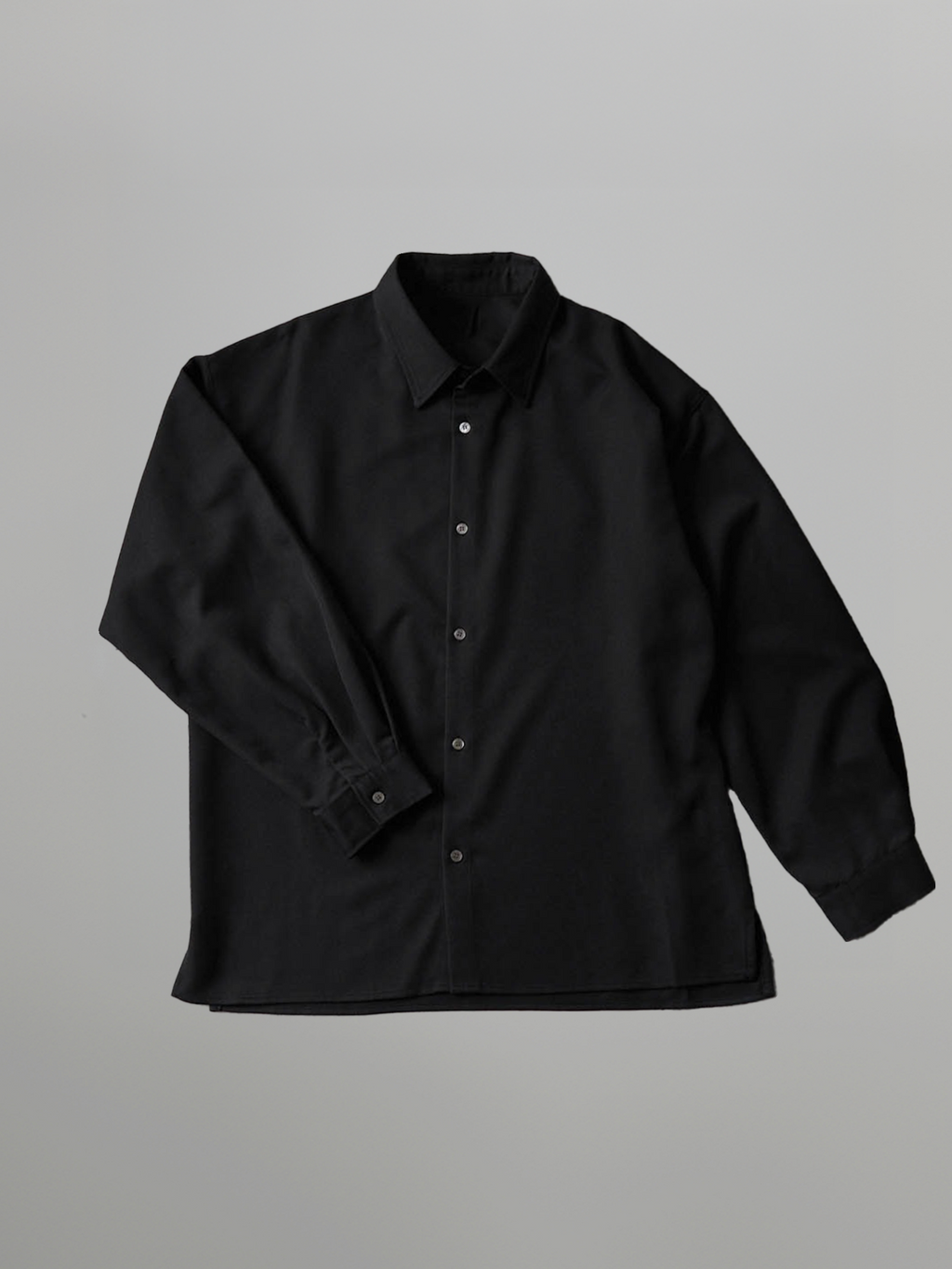 Loose-Fit Balloon Sleeve Shirt