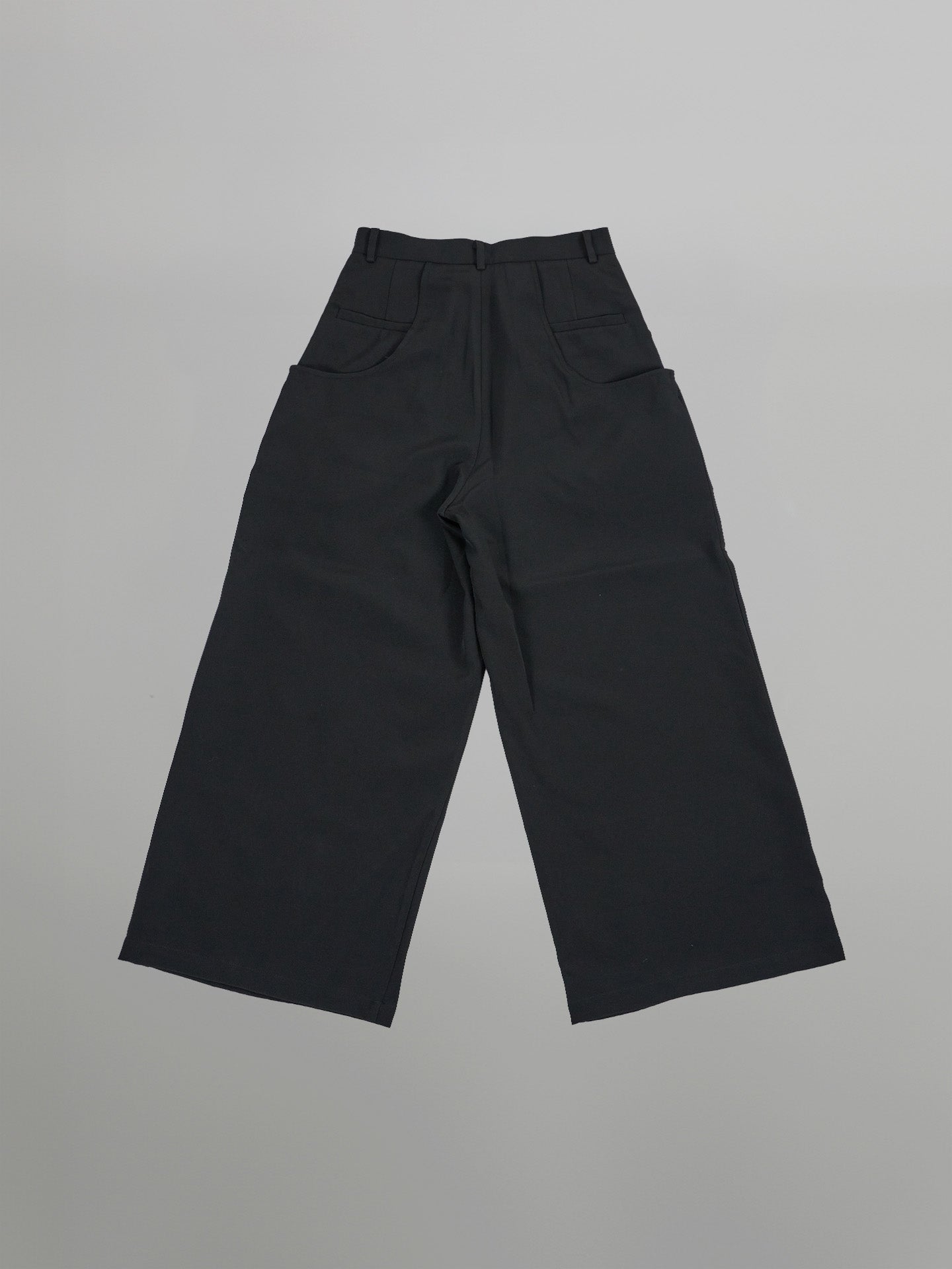 U-Shape Pocket Tailored Wide Pants | UNPROVEN.