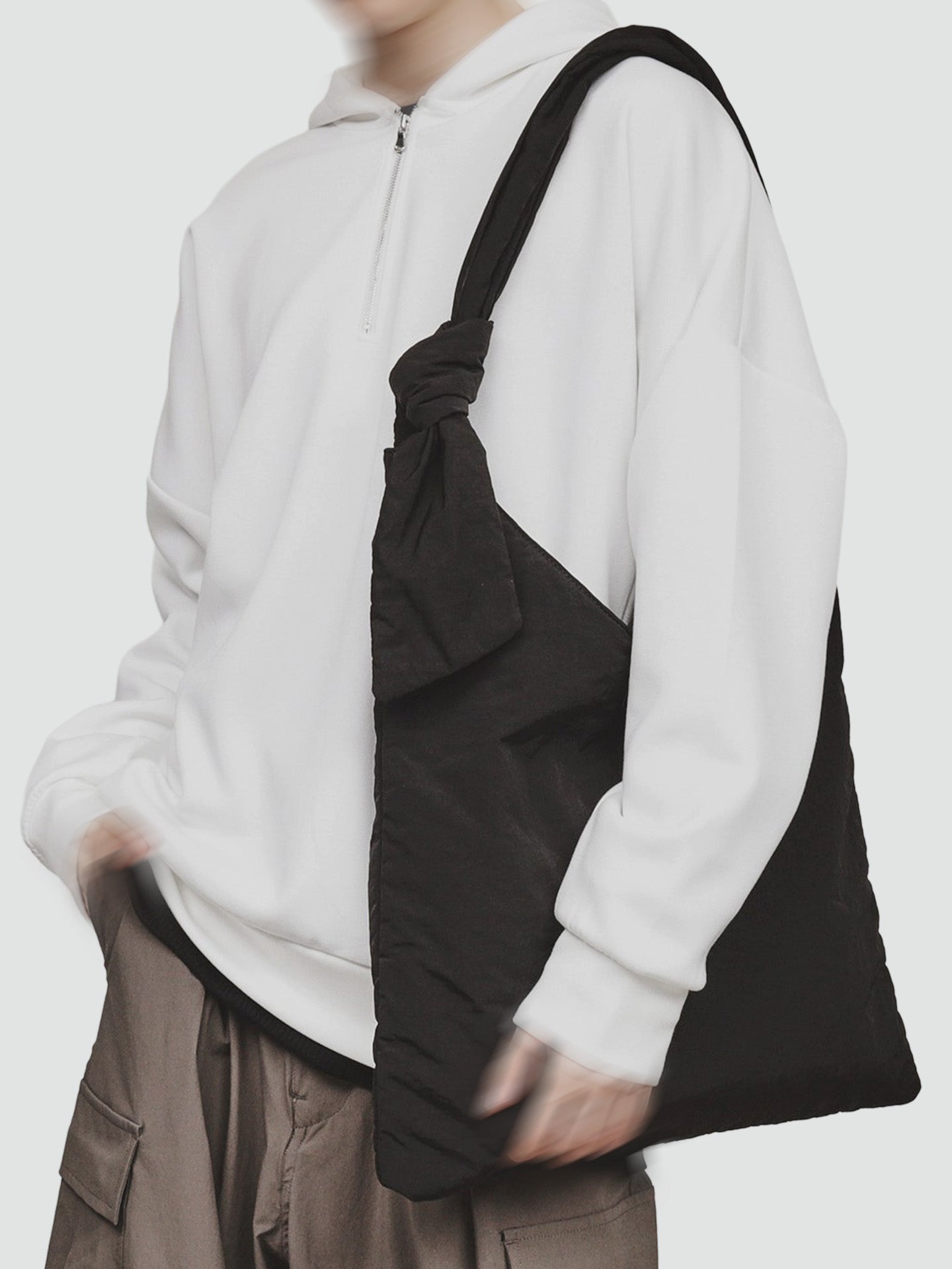 Gimmick Shoulder Bag
