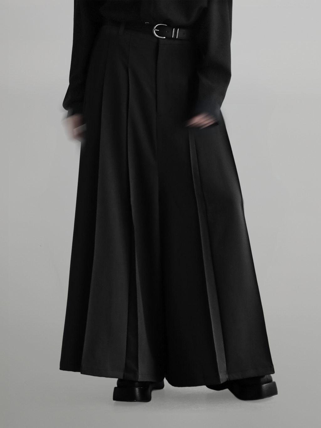 Pleated Hakama Pants