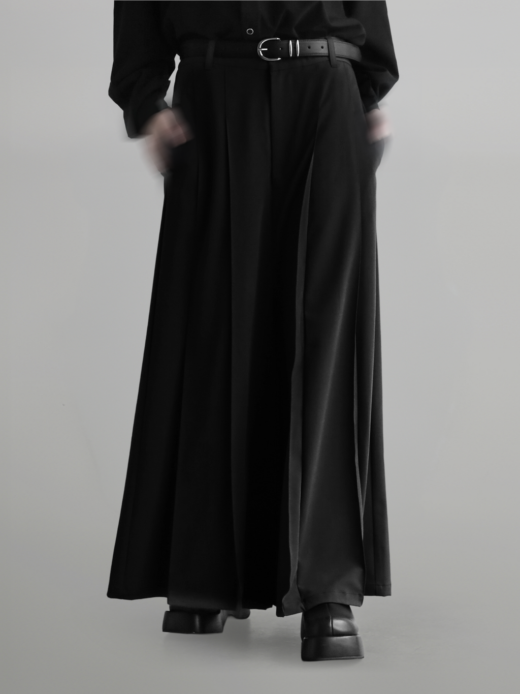 Pleated Hakama Pants
