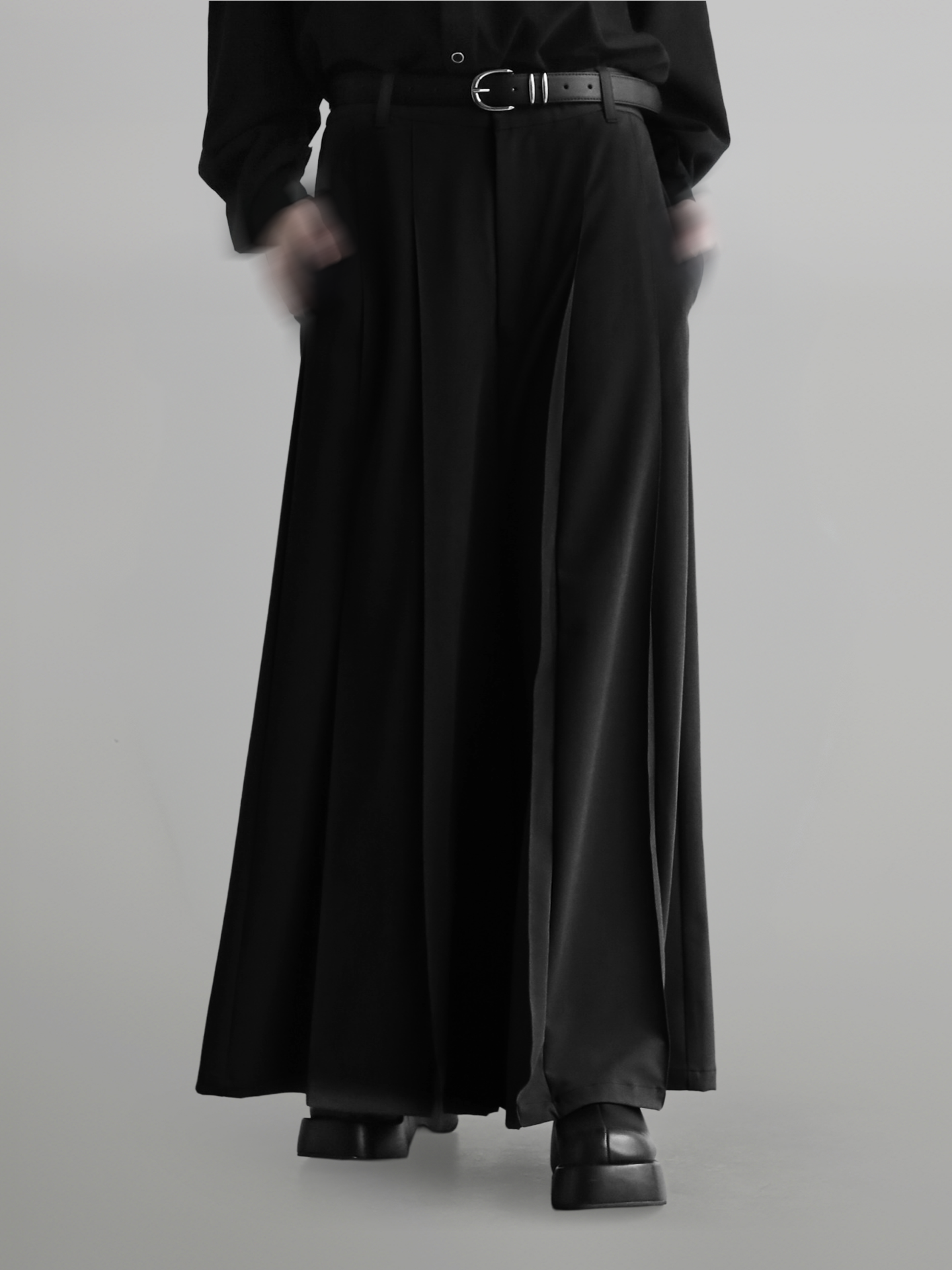 Pleated Hakama Pants