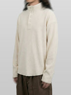 Button Mock Neck Sweatshirt ivory – Front view | relaxed tailoring / semi-wide fit | UNPROVEN