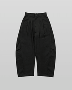 Curved Two-Tuck Side Pants