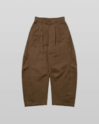 Curved Two-Tuck Side Pants