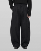Curved Two-Tuck Side Pants