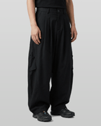 Curved Two-Tuck Side Pants