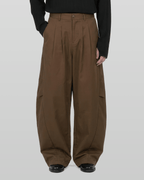 Curved Two-Tuck Side Pants