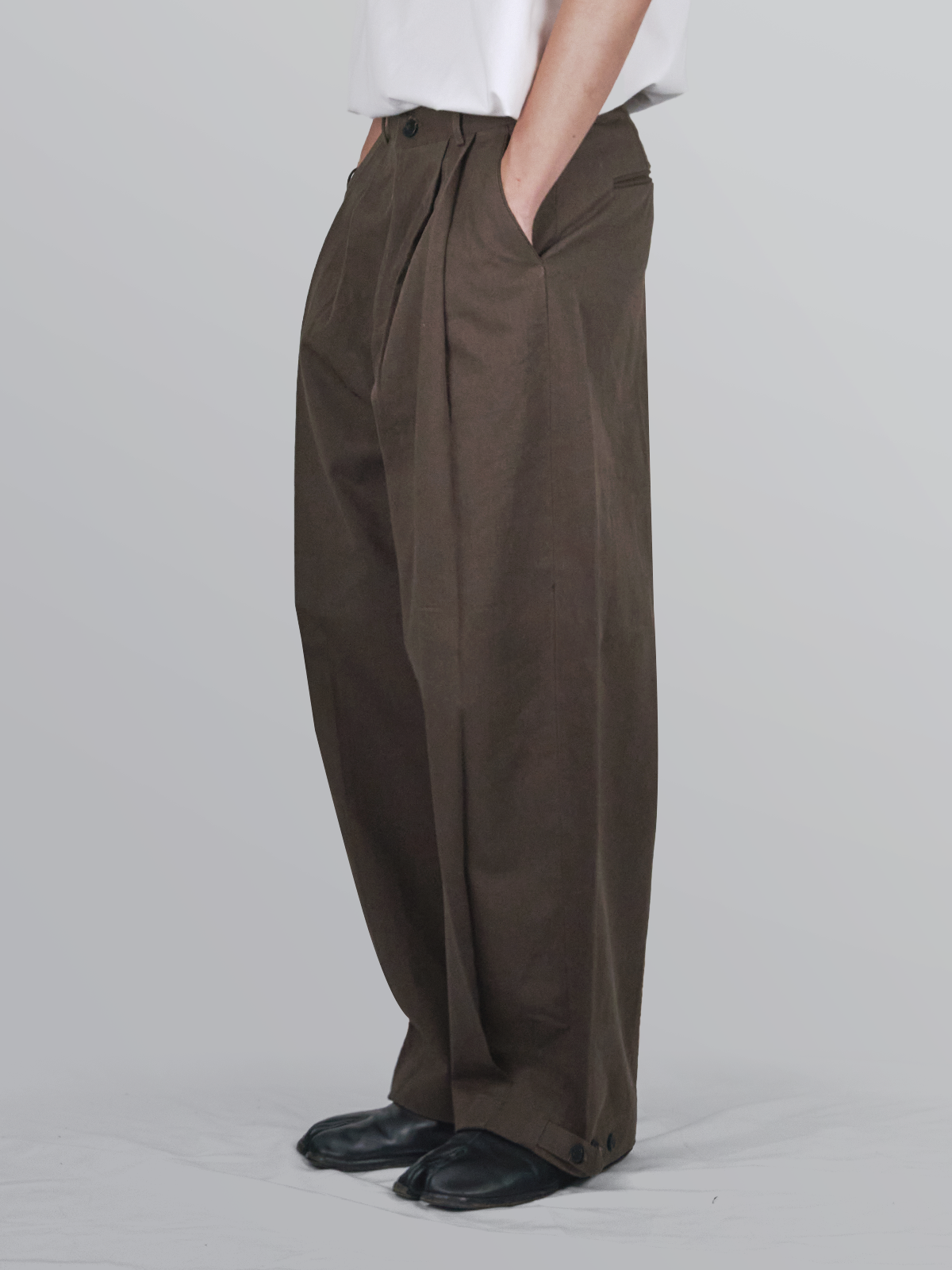 Flexible Wide Pants