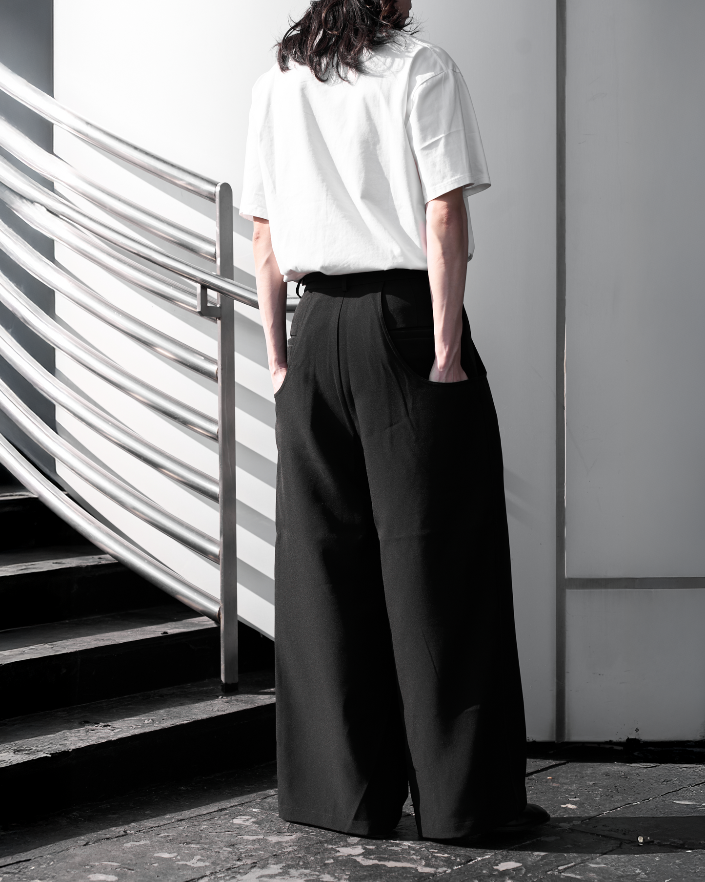 U-Shape Pocket Tailored Wide Pants | UNPROVEN.