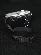 Release Hand Strap – Front view | clean essentials / minimalist | UNPROVEN