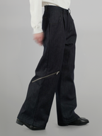 Side Zip Design Denim Jeans dark-indigo – Detail | wide-leg denim / relaxed denim | UNPROVEN