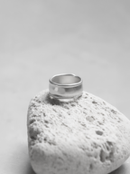 Ebling Ring silver – Detail | minimalist jewelry / refined detail | UNPROVEN
