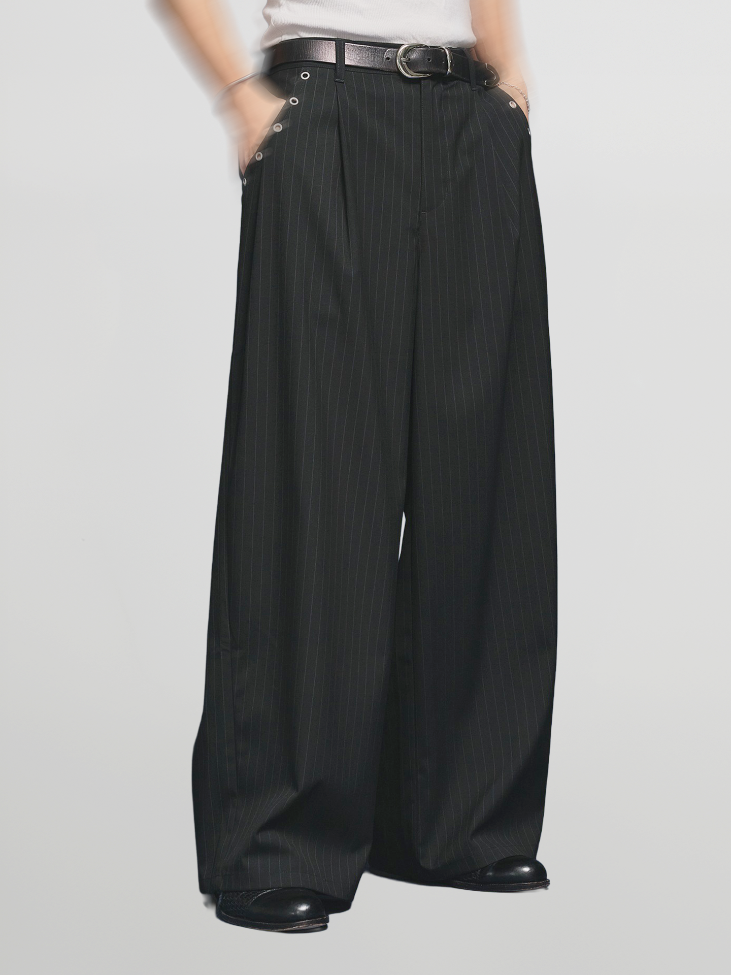 Eyelet-Detail Striped Wide Pants