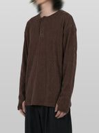 Fingerhole Henley Neck Knit brown – Front view | clean essentials / relaxed fit | UNPROVEN