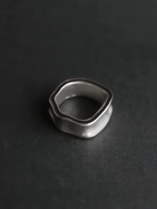 Funnel Ring silver – Front view | minimalist jewelry / refined detail | UNPROVEN