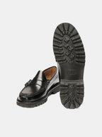 G.H.Bass Larson Lug Weejuns Loafer Black front - cleanfit minimal - UNPROVEN
