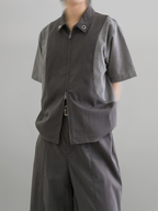 Zip-Up Shirt Charcoal – Front view | clean essentials / minimalist | UNPROVEN