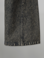 Curved Cargo Denim Jeans Indigo-Blue – Front view | clean essentials / minimalist | UNPROVEN