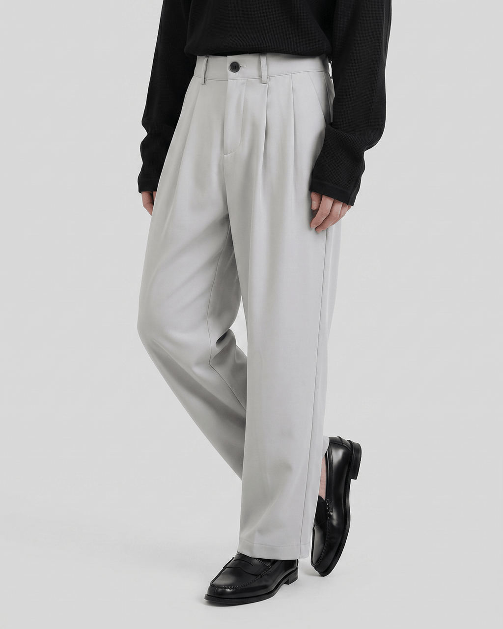 Two-Pleat Semi-Wide Pants