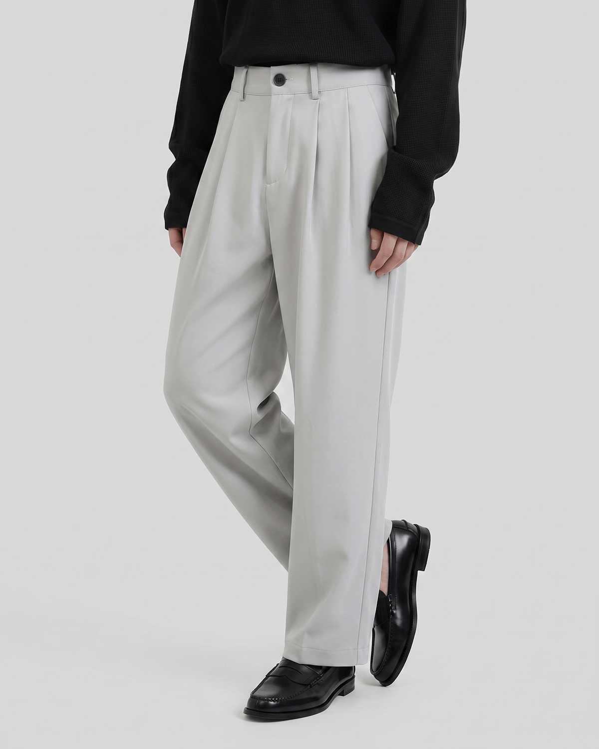 Two-Pleat Semi-Wide Pants