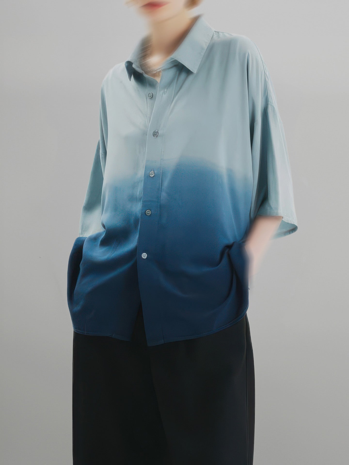 Loose-Fit Gradation Shirt