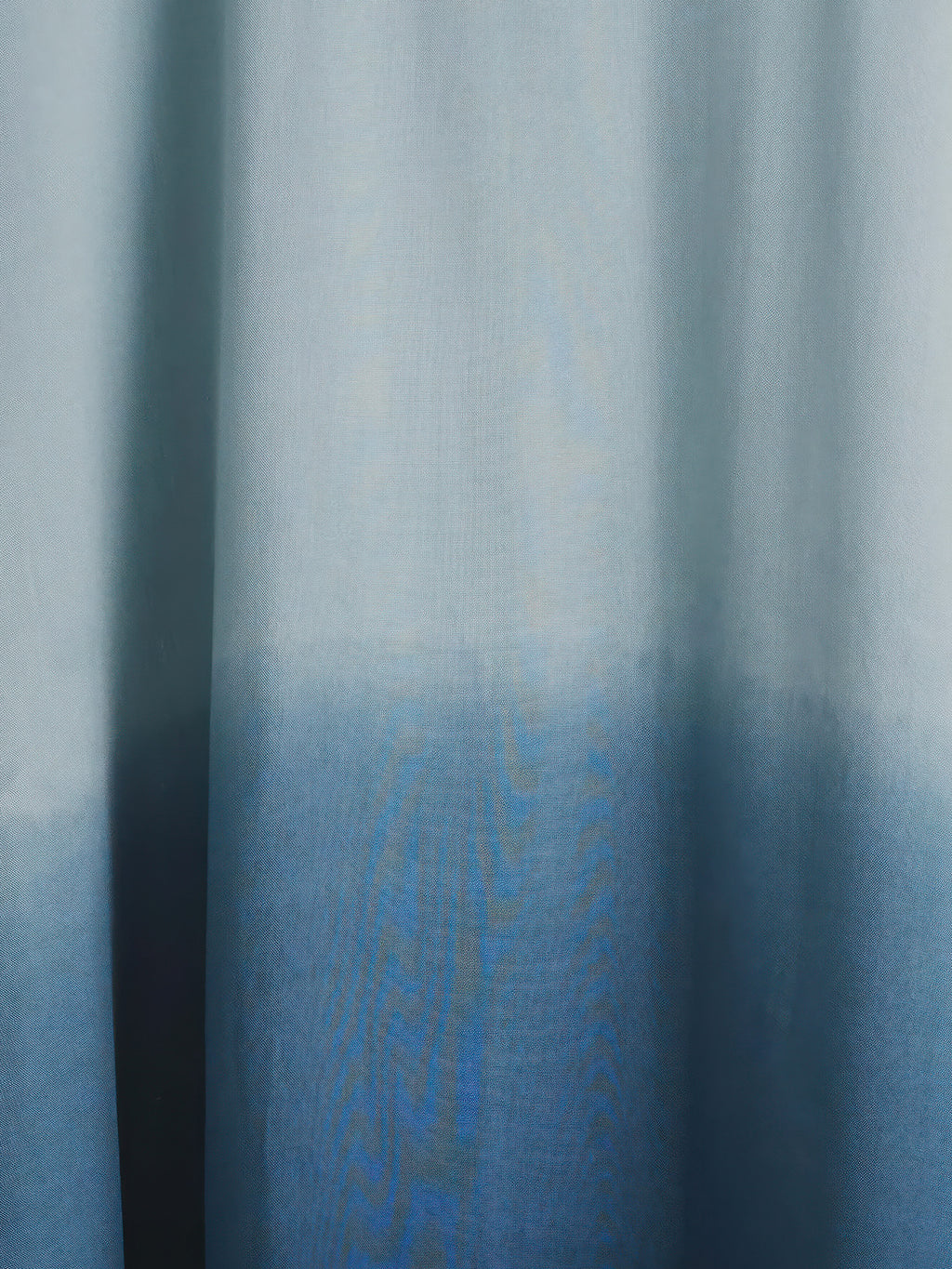 Loose-Fit Gradation Shirt