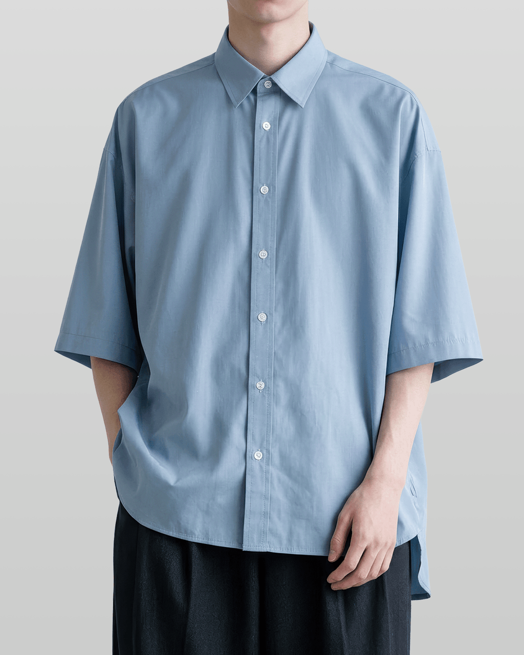 Loose-Fit Half Sleeve Shirt