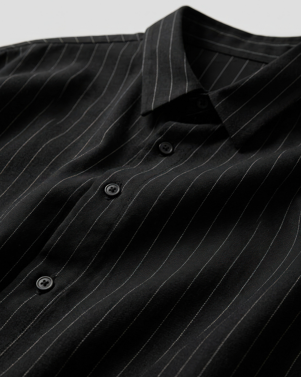 Loose-Fit Striped Shirt Black