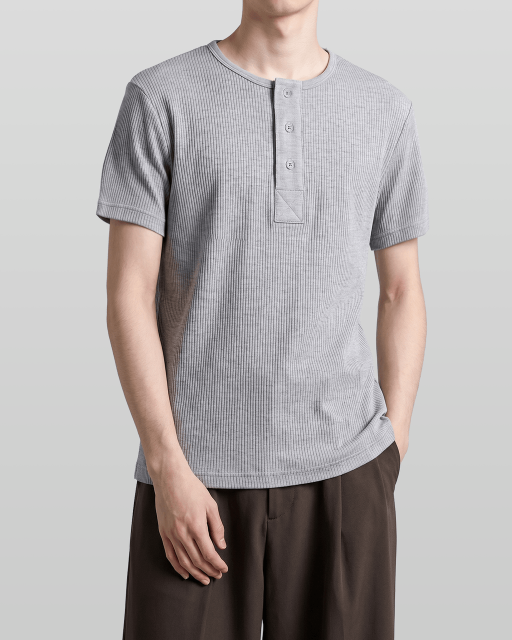 Muscle-Fit Henley Neck T-Shirt Gray