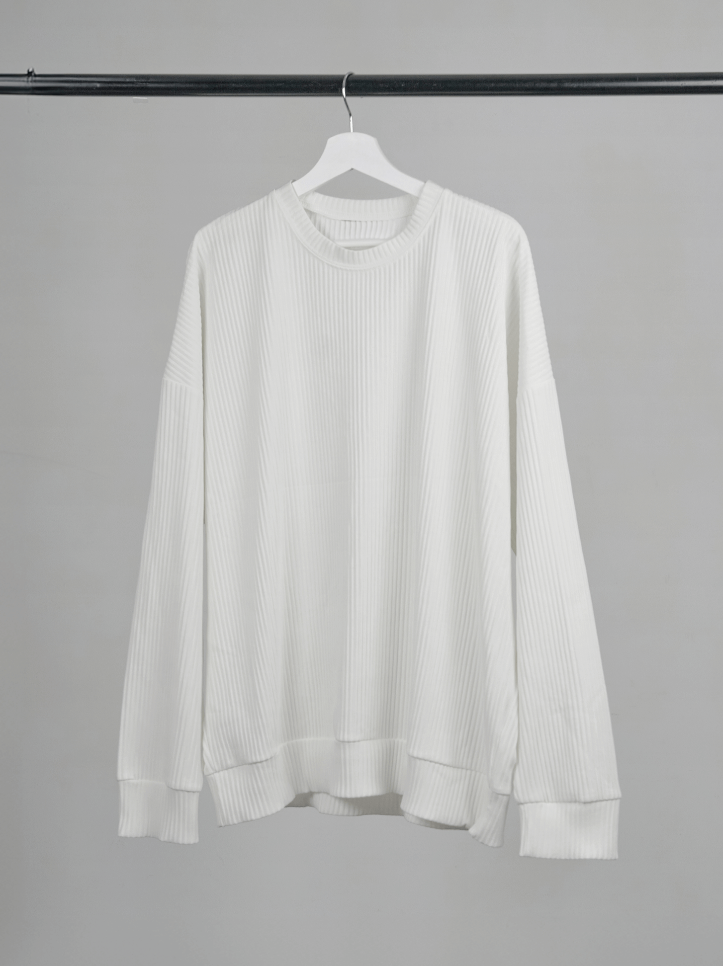 Pleated Long Sleeve Sweatshirt