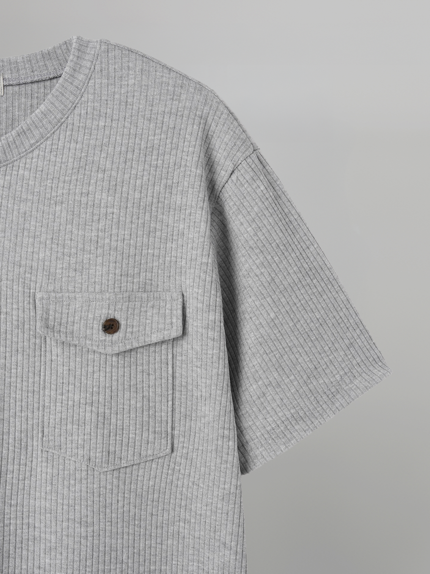 Double Pocket Henley T-Shirt