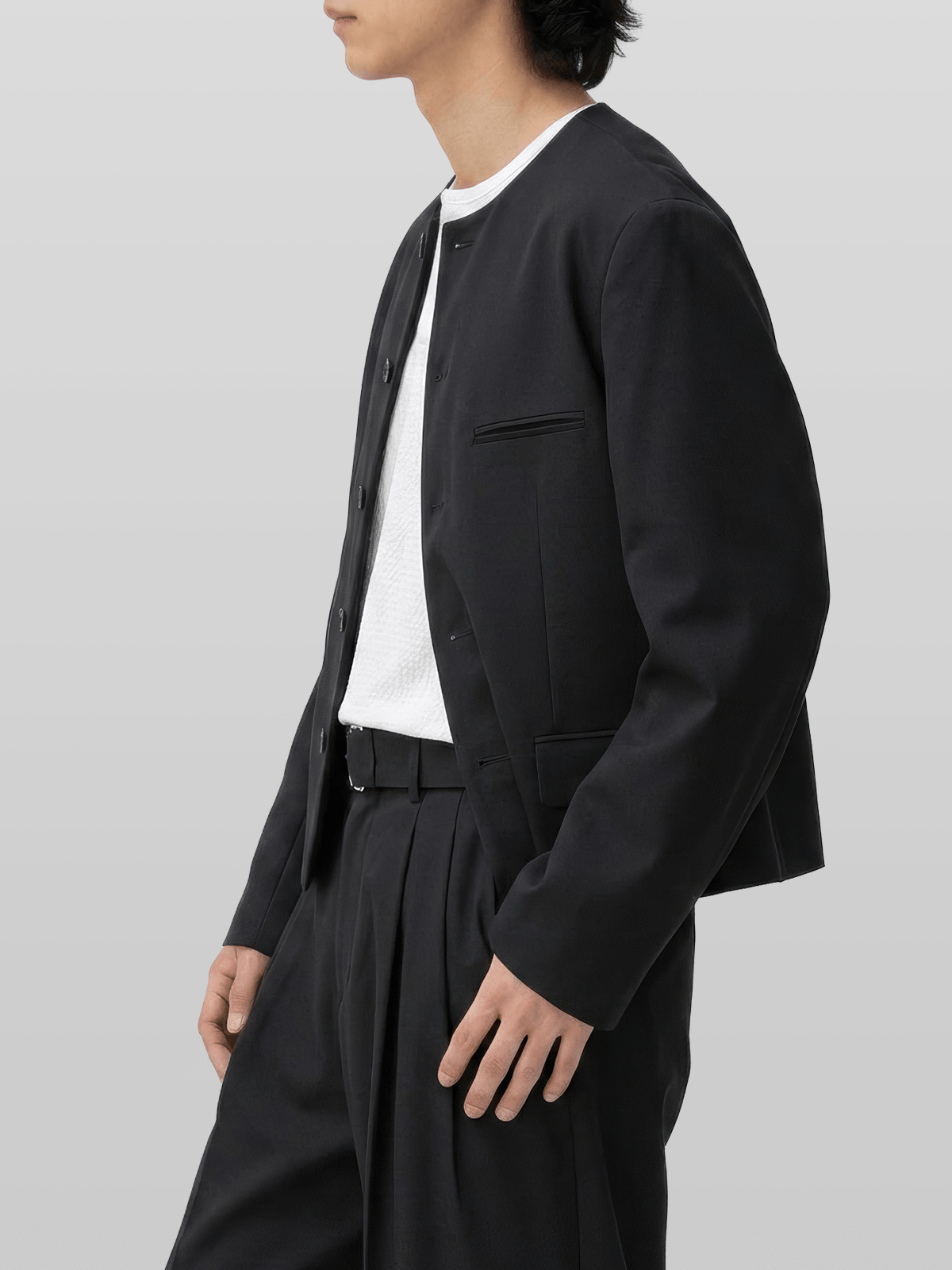 Round Neck Cropped Blazer
