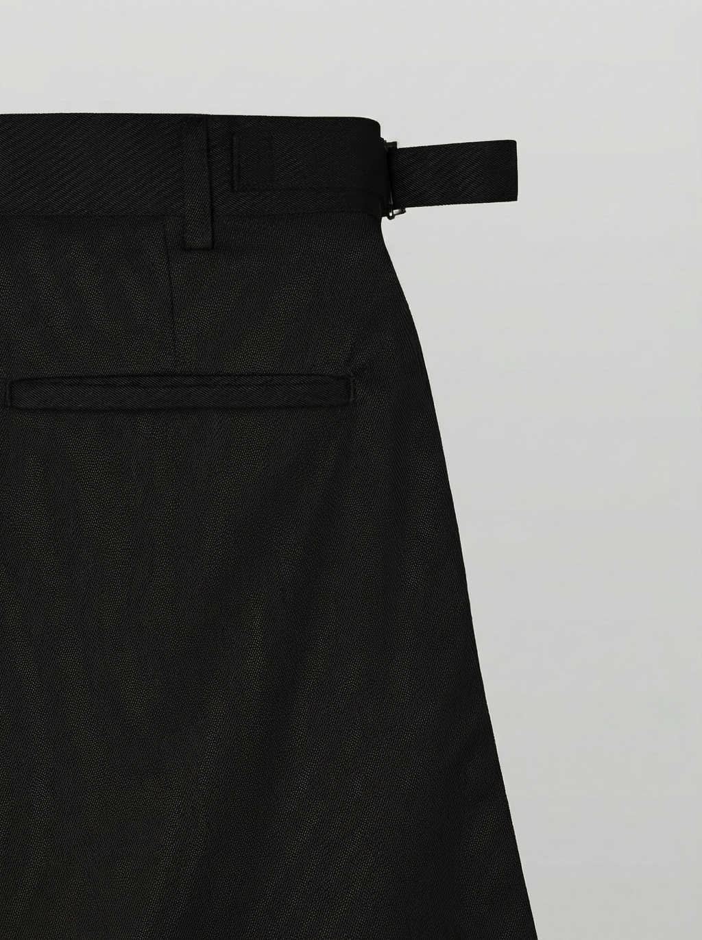 Side-Buckle Pleated Shorts