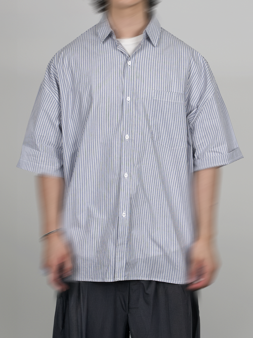 Striped Short Sleeve Shirt light-blue – Front view | relaxed tailoring / semi-wide fit | UNPROVEN
