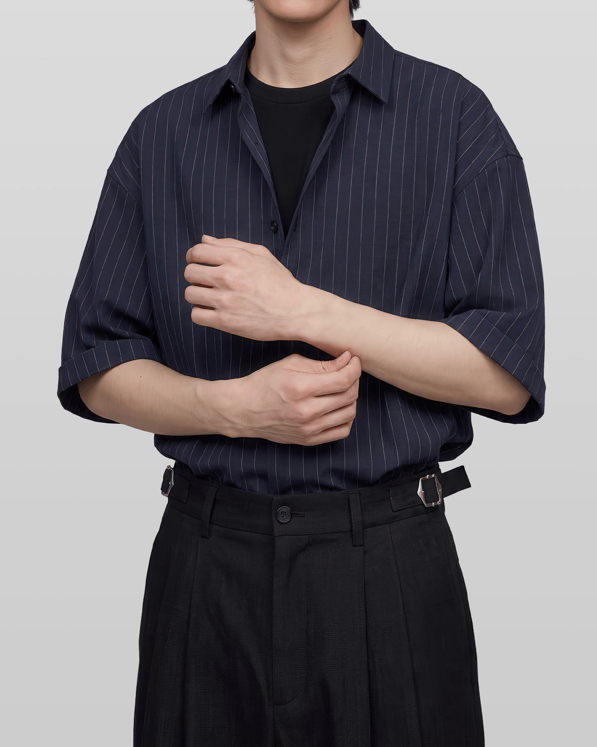 Loose-Fit Striped Shirt Black