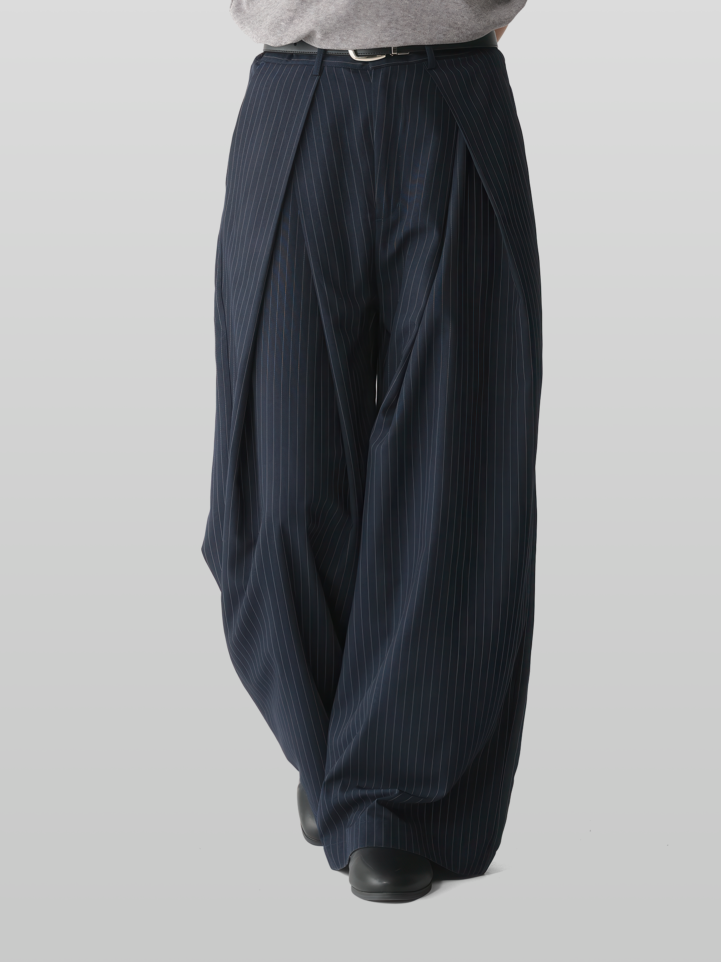 Cross Tuck Striped Wide Pants