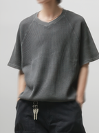 Waffle V-Neck T-Shirt navy – Detail | clean essentials / relaxed fit | UNPROVEN